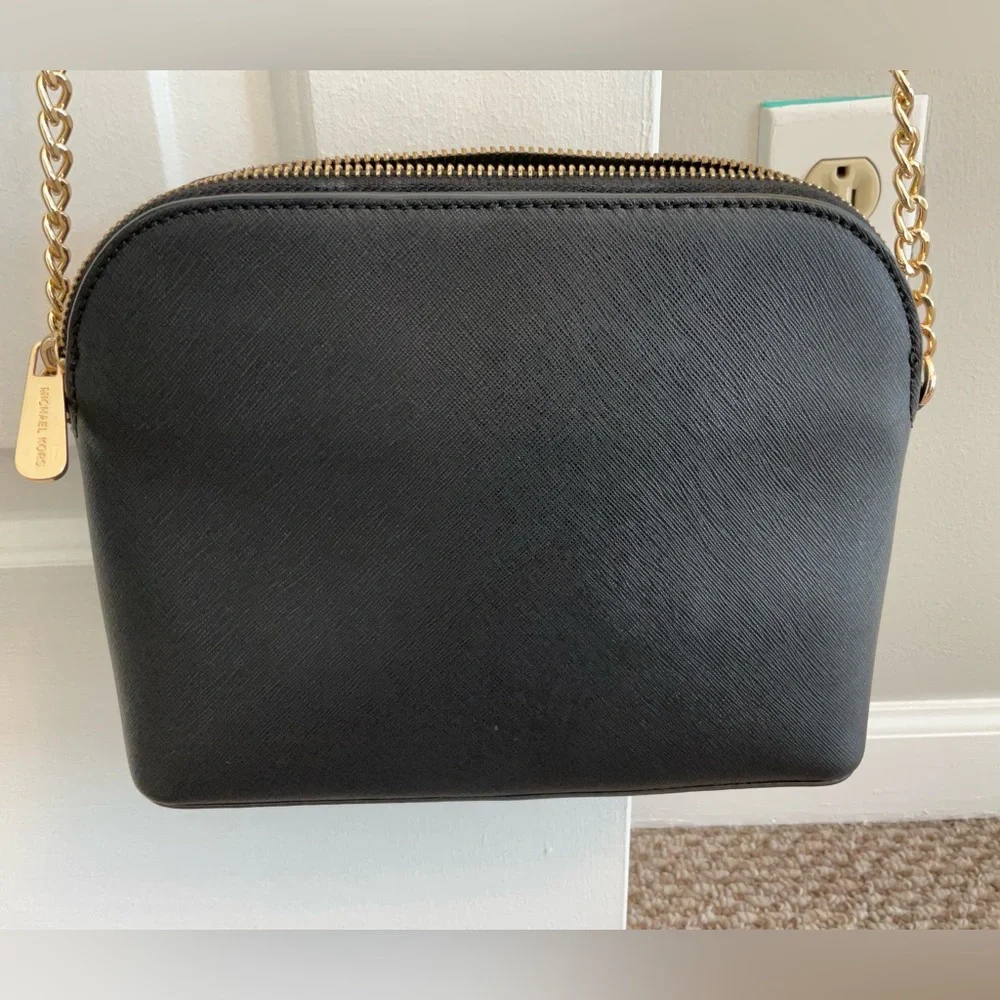 MICHAEL KORS - Small Crossbody Tote w/ Gold Tone Accents - EUC